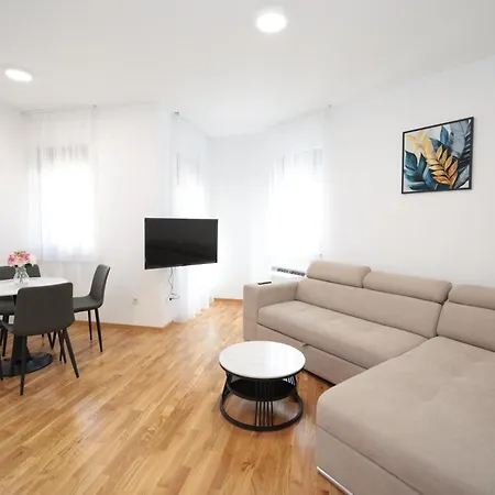 Dentalux 2 بانيا لوكا